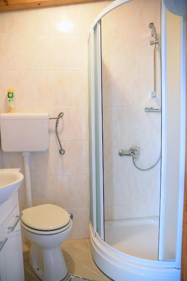 Apartment Anamarija Валун Екстериор снимка