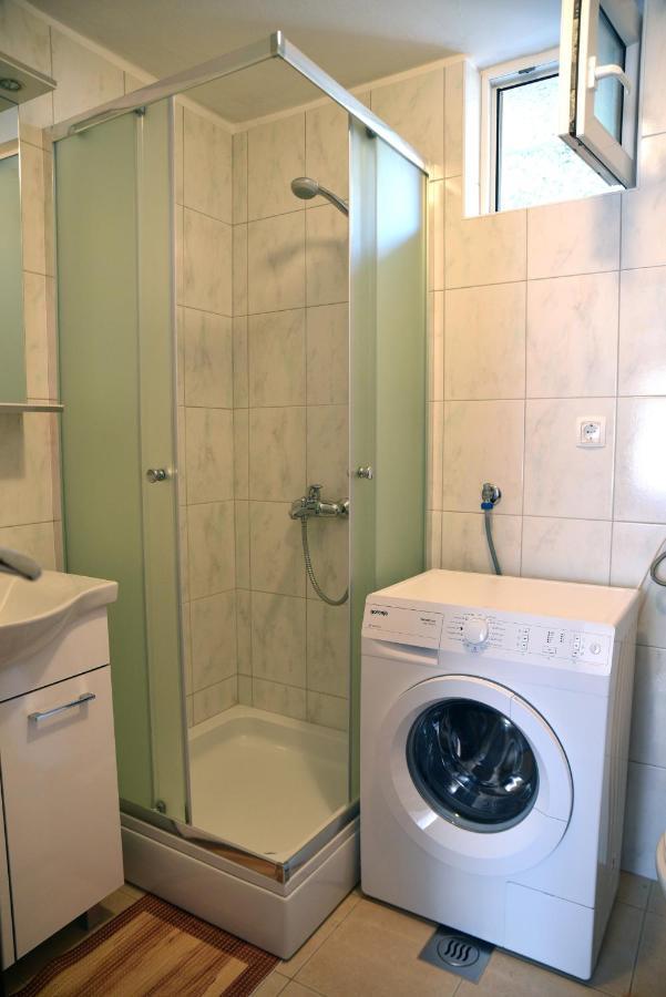 Apartment Anamarija Валун Екстериор снимка